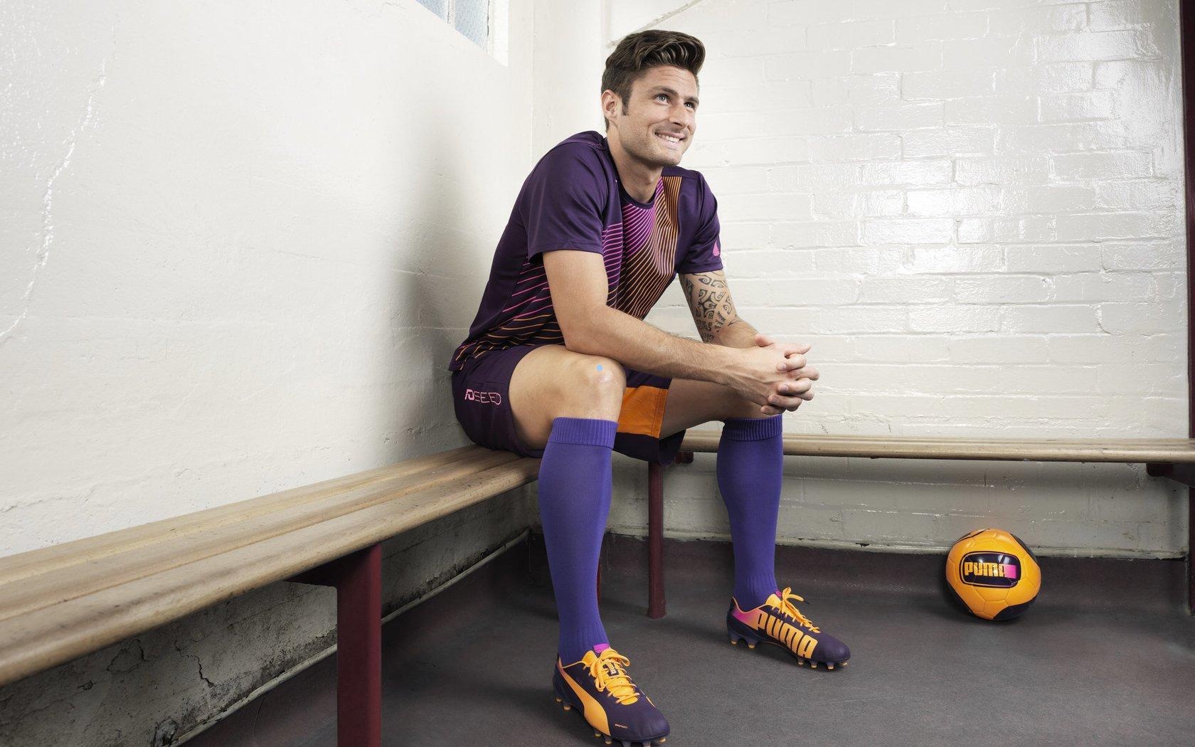 阿特金森防守策略遭遇三分风暴,对手命中率飙升至53%酿败局