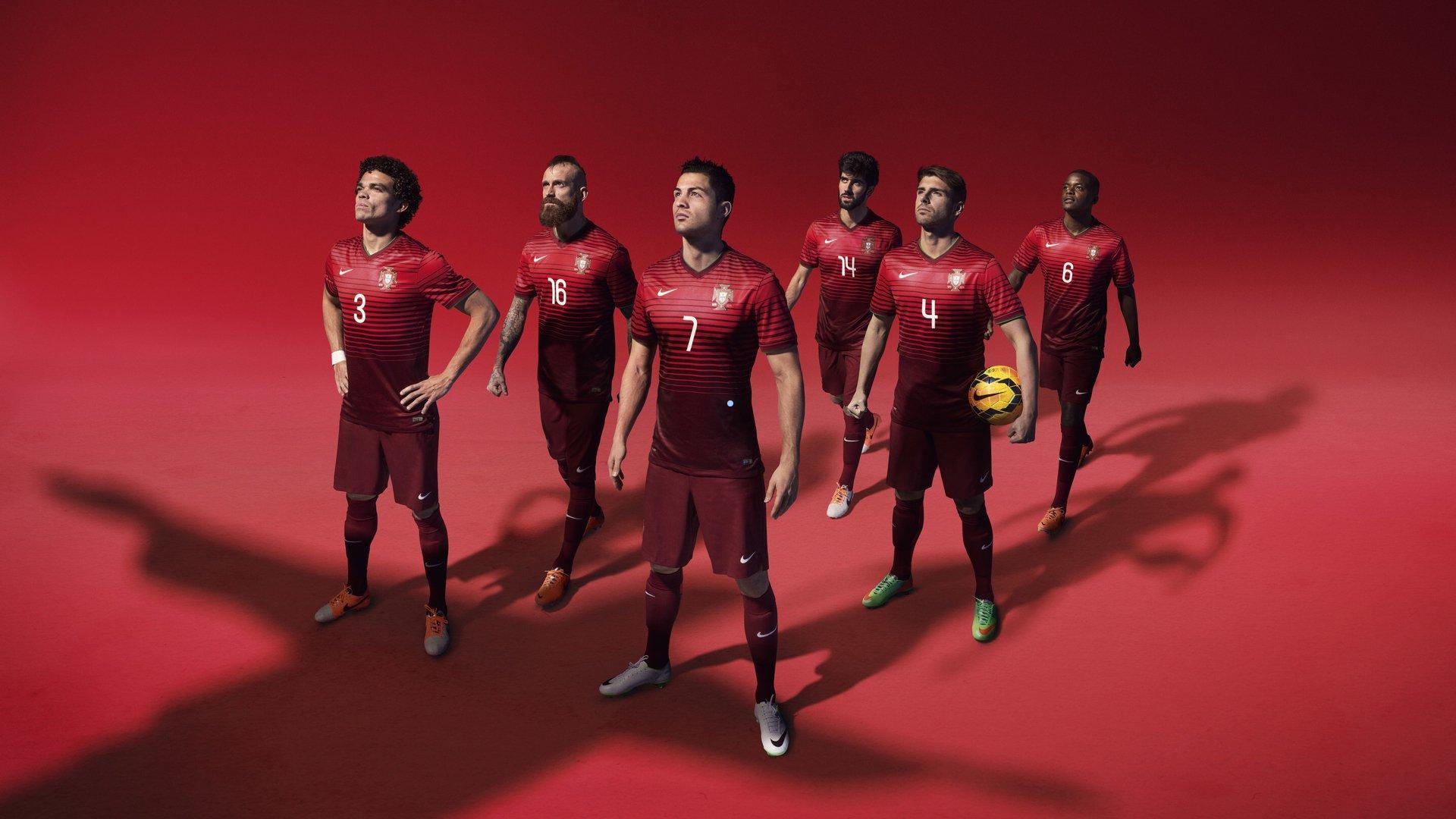 乔治评选历史最佳阵容引轰动,库里詹姆斯意外缺席,网友断言保底六连冠